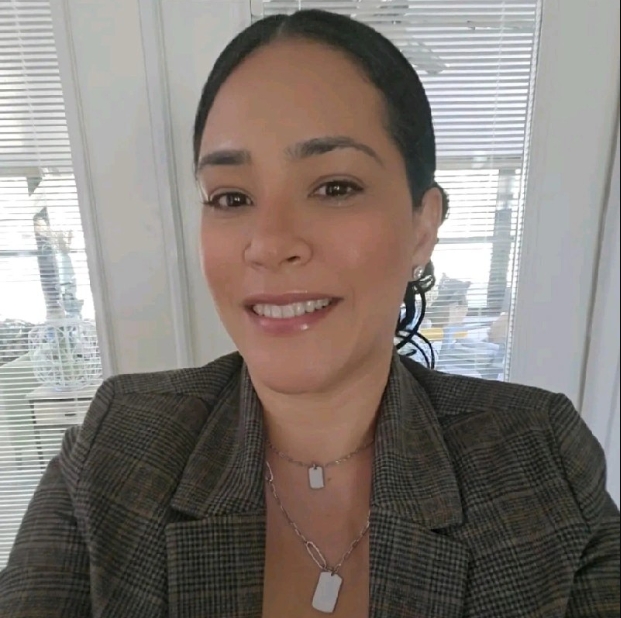 Carla R.